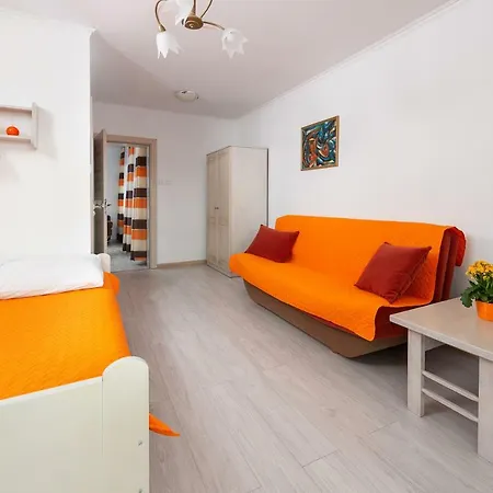 Nemo Guest house